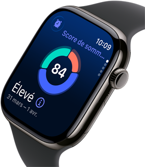 Gros plan d’une Apple Watch Series 11 avec un boîtier en titane ardoise, affichant le Score de sommeil à l’écran